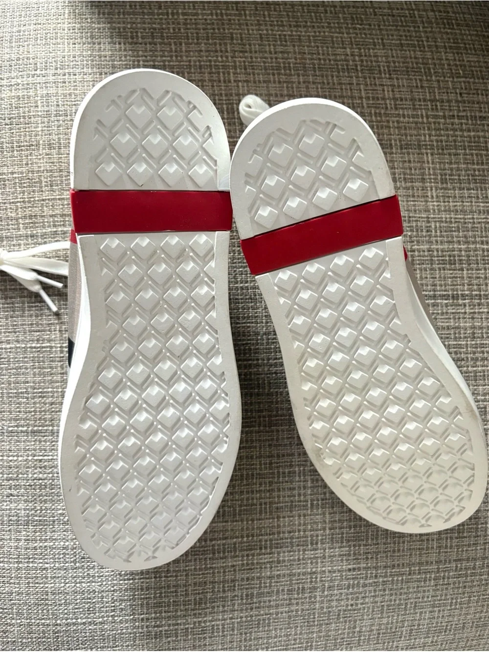 NWT Plaid Low-Top Sneakers with Red Accent (Burberry tartan pattern)